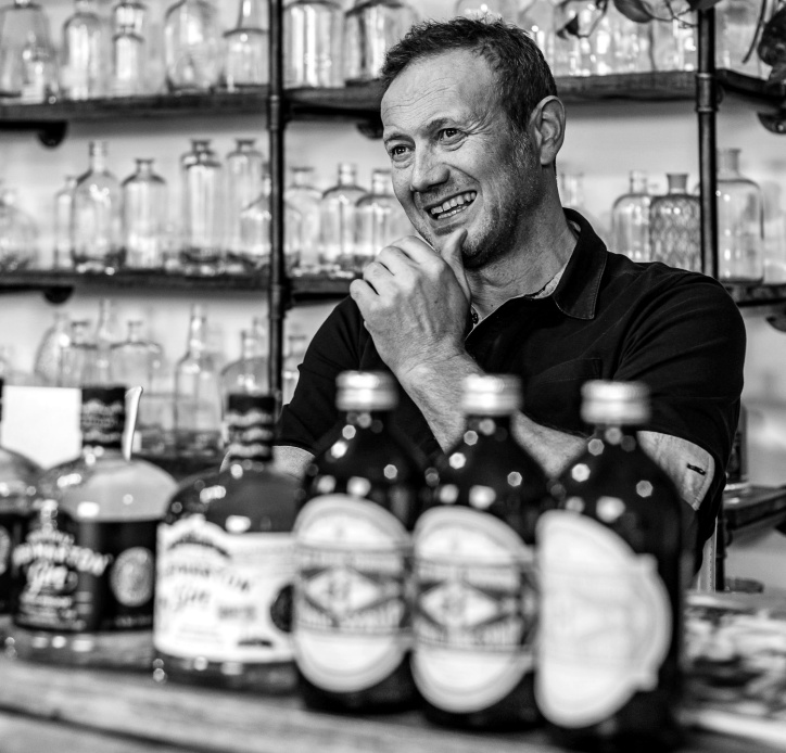 10 anni di Roby Marton Gin. Il distillato italiano che ha conquistato il mondo.