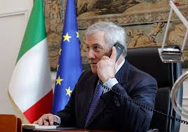 Terzo mandato. Tajani non si vende per un piatto di lenticchie